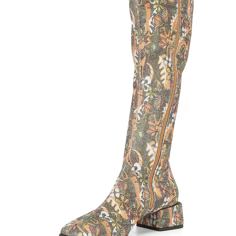 Chelsea & Violet Zayla Floral Tall Boots Size 7 New without box